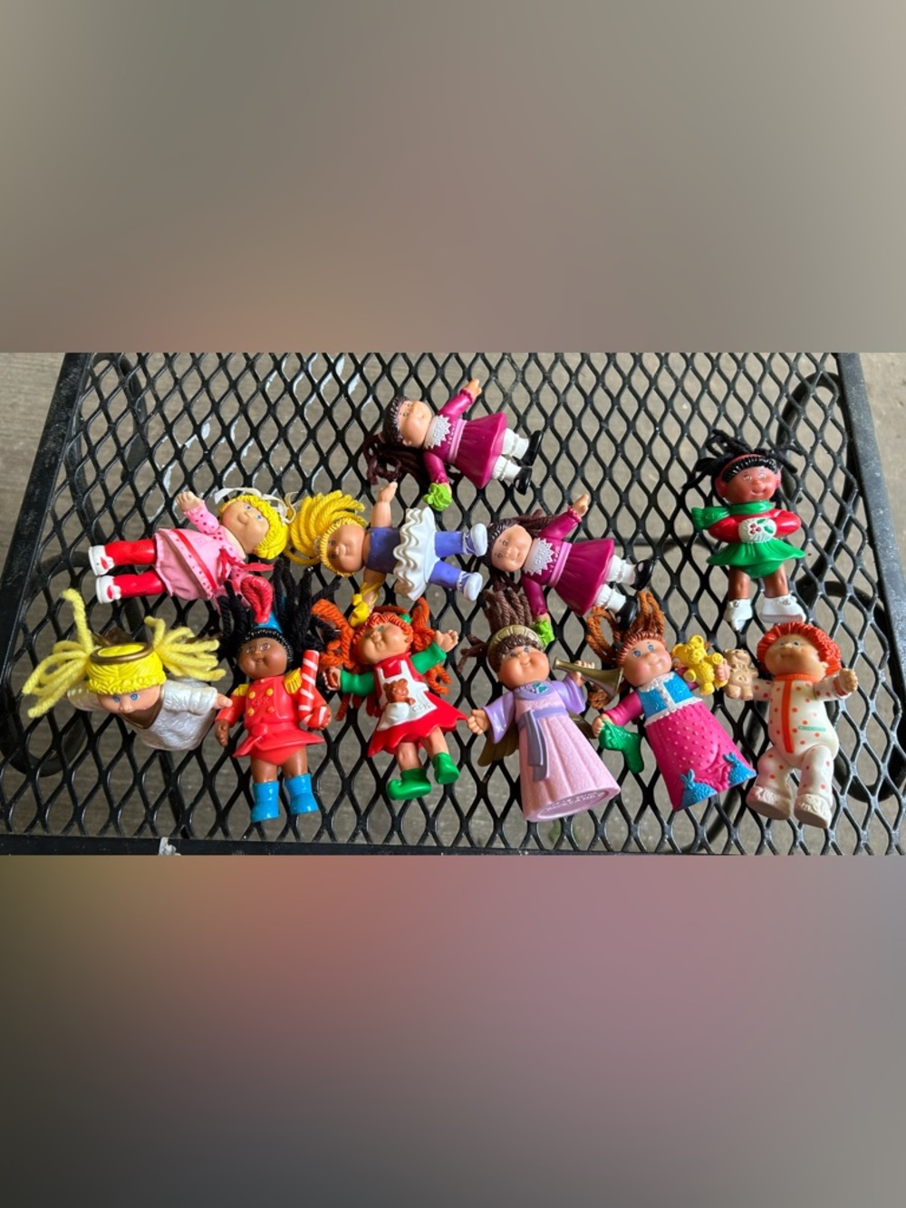 11 vintage 1990s Cabbage Patch small their heads and arms and legs move